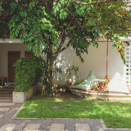 Paper Plane Cnx Bed & Breakfast Chiang Mai Exterior foto