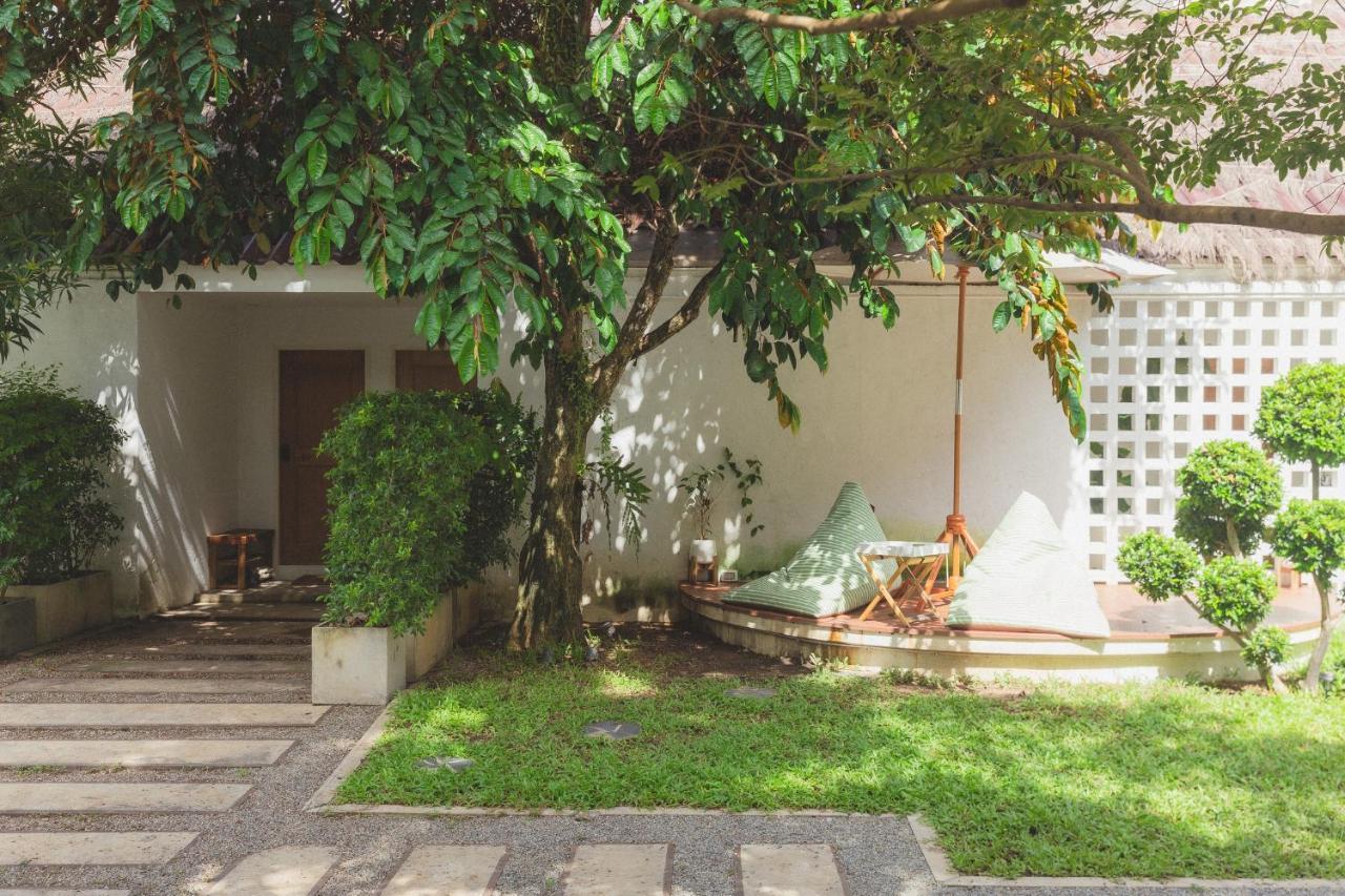 Paper Plane Cnx Bed & Breakfast Chiang Mai Exterior foto