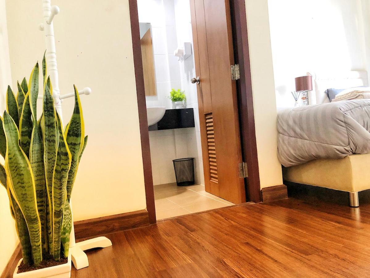 Paper Plane Cnx Bed & Breakfast Chiang Mai Exterior foto